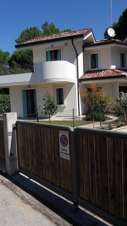 Villa Dei Dogi Lido di Jesolo Bagian luar foto